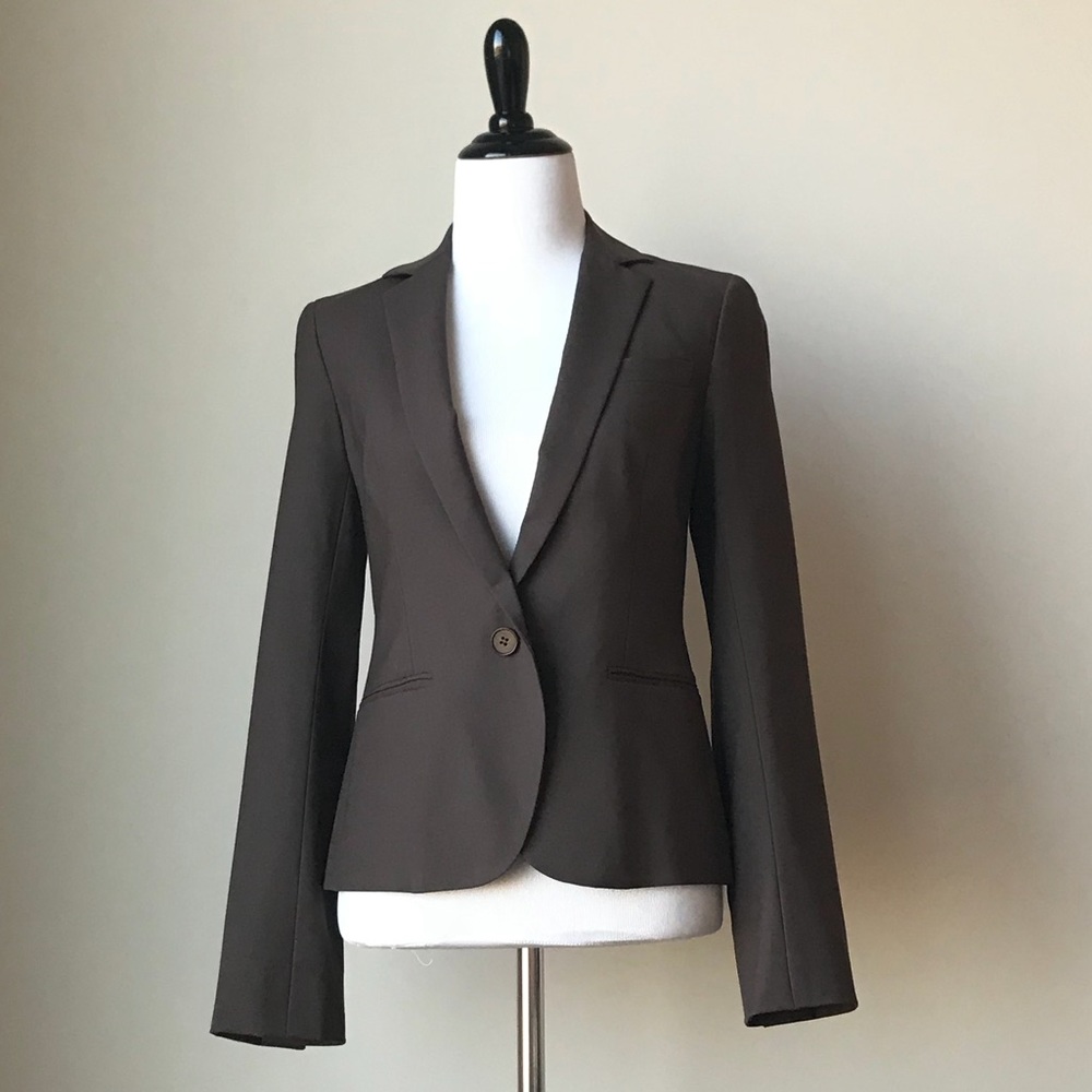 LAST CHANCE Theory Blazer Sz 0 Perfect Condition!